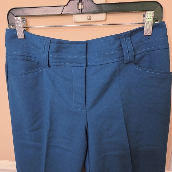 Avenue Blue Ankle Cropped Pants Size 4 New No Tag. - Picture 5 of 14